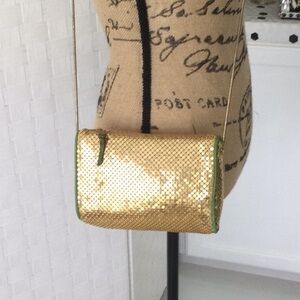 Woman’s Vintage Mesh Evening bag by Apri made in China  gold with green trim